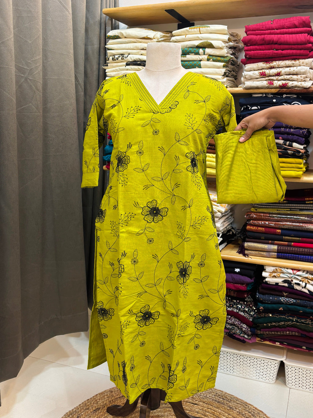 Vatican Silk Co-ord Sets